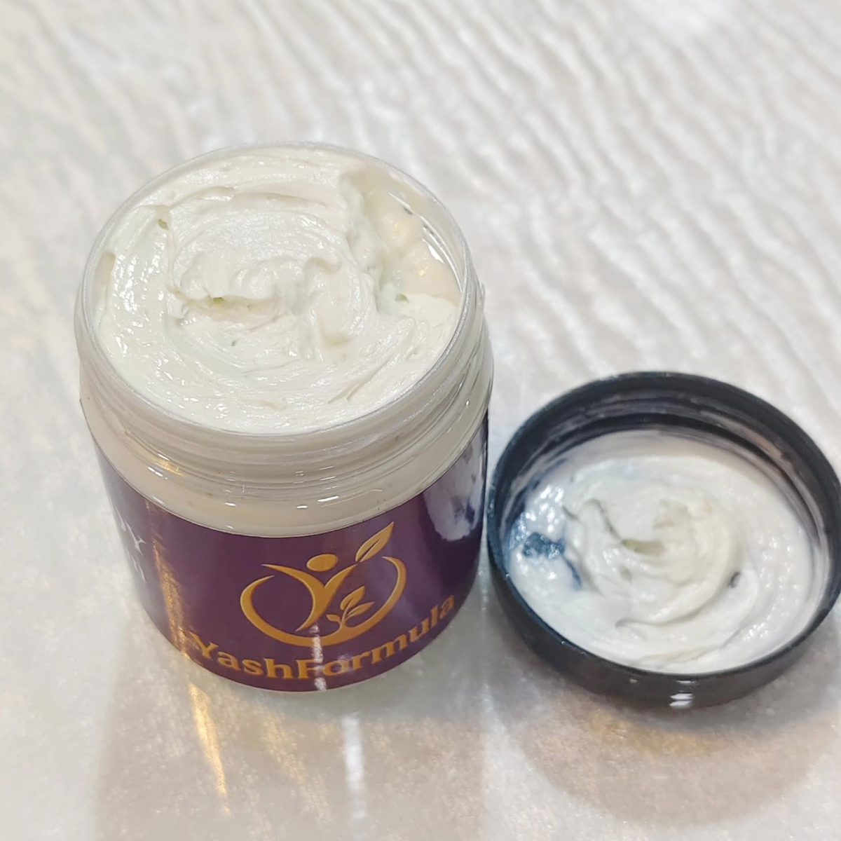 Body Whitening Night Cream 100 gm - Image 2